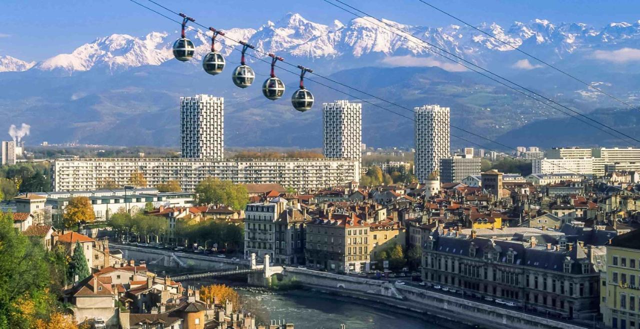 Logement Entier Grenoble Avec Vue Sur La Bastille Apartamento Exterior foto